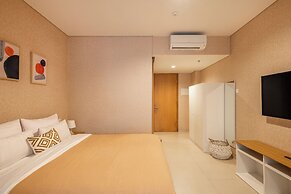 Azure 1BR Pool Side Apartment Nusa Dua