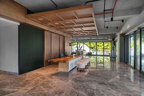 Azure 1BR Pool Side Apartment Nusa Dua