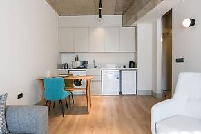 Rudblu Suites