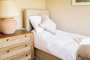 The Barn Longhope-Luxury Barn Conversion