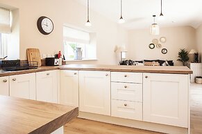 The Barn Longhope-Luxury Barn Conversion