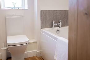 The Barn Longhope-Luxury Barn Conversion