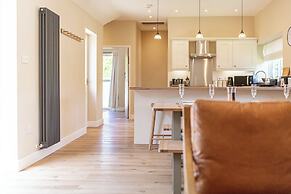 The Barn Longhope-Luxury Barn Conversion