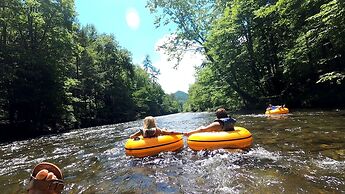 Large Modern-style Condo w Pool Gym Game Room