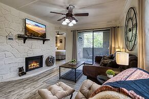 Modern Style 2 Bed Condo Pool in Gatlinburg