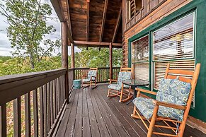 Fabulous View Pool Game Room Hot Tub and More