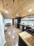 Modern Style Peaceful Tranquility Pet Friendly