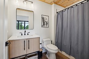 Brand New Private Pool Theater Game Room