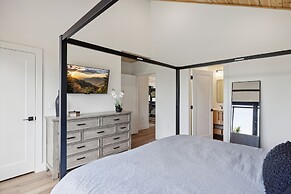 Brand New Private Pool Theater Game Room