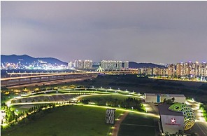 THE STAY SONGDO