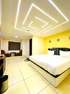 Aundh Elite Stay