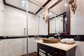 Amanda Premier Cruise Ha Long Bay