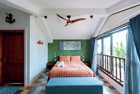 Salt Villa 3BR Oceanview An Bang Beach