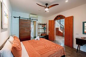 Salt Villa 3BR Oceanview An Bang Beach