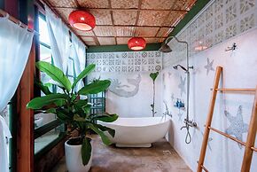 Salt Villa 3BR Oceanview An Bang Beach