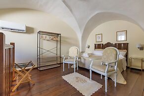 4060 La Loggia House by Barbarhouse