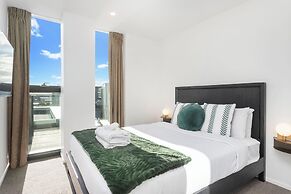 Augustus Haven Apartment with Parking