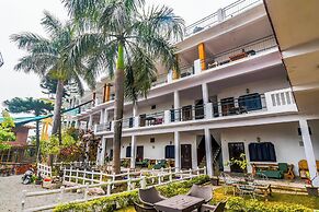 Oscenox Swiss Cottage