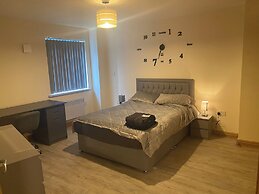 Whitworth Street Apartment in Manchester