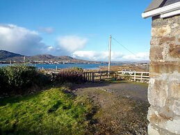 Bridies Holiday Cottage Roundstone