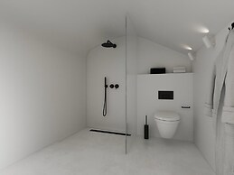 Bluewhite Suites & Villa Santorini