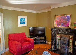 Dingle Town Holiday Home