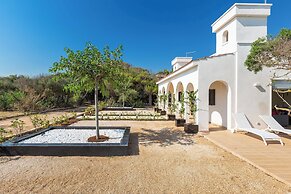 4147 Villa Daversa by Barbarhouse