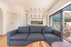 4147 Villa Daversa by Barbarhouse