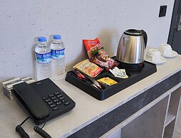 Comfort Point Two Hotel