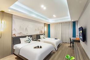 Tianmin Holiday Hotel huadu Square Store