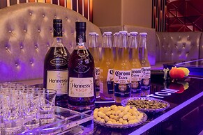 Tianmin Holiday Hotel huadu Square Store