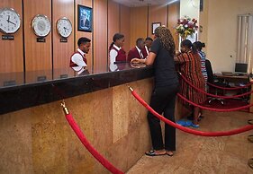 Royal Birds Hotel And Towers