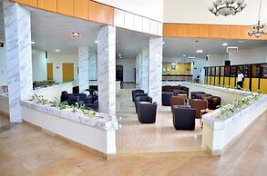 Royal Birds Hotel And Towers