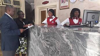 Fingerprints Hotel