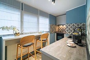 Celestial Azure Tranquil 1BR Piata Universitatii