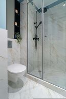 Celestial Azure Tranquil 1BR Piata Universitatii