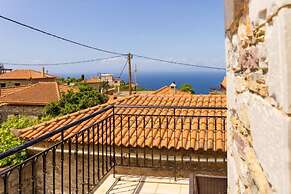 Platsa Seaview Retreat - A Stone-built Escape