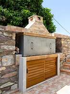 Platsa Seaview Retreat - A Stone-built Escape