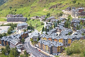 Grandvalira Family Ski Apartment