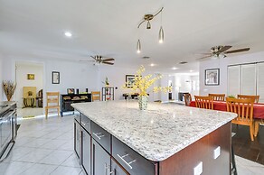 ~ 5 Mi to Beaches: Spacious Tampa Bay Home!