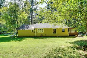 Berkshire Hideaway w/ Fire Pit & Playground!