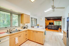 Berkshire Hideaway w/ Fire Pit & Playground!