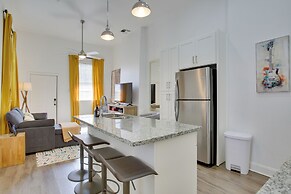 New Orleans Escape: 2 Mi to Dtwn!