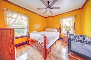 Family-friendly Home: Walk to Lake Erie!