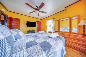 Family-friendly Home: Walk to Lake Erie!