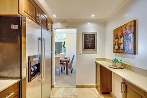 Hollywood Condo w/ Beach Access - Walk to Shore!