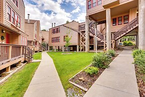 Darling Dwelling: 2 Mi to Dtwn Durango!