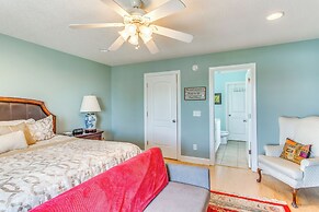 Walk to Seaside: North Myrtle Beach Gem w/ Views!