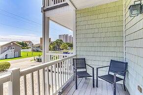 Walk to Seaside: North Myrtle Beach Gem w/ Views!