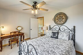 Mountain-view Red Lodge Home - 10 Mi to Skiing!